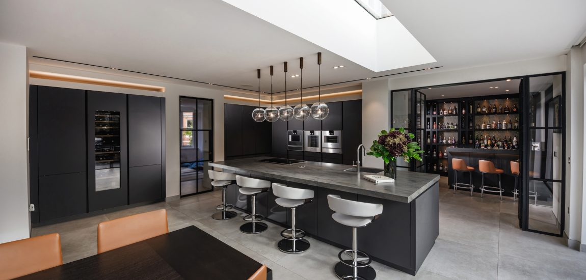 Large-scale renovation in Hale - Gail Marsden – Stuart Frazer SieMatic Kitchen