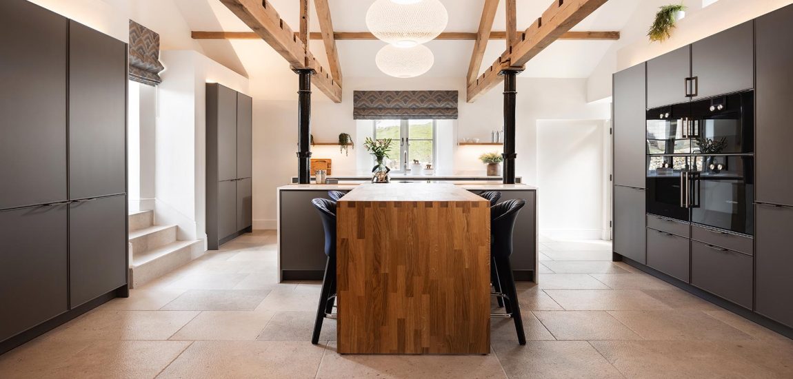 A Stuart Frazer Kitchen for a Barn Conversion