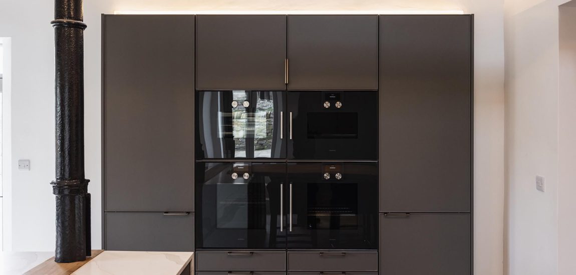 A Stuart Frazer Kitchen for a Barn Conversion - Gaggenau Appliances