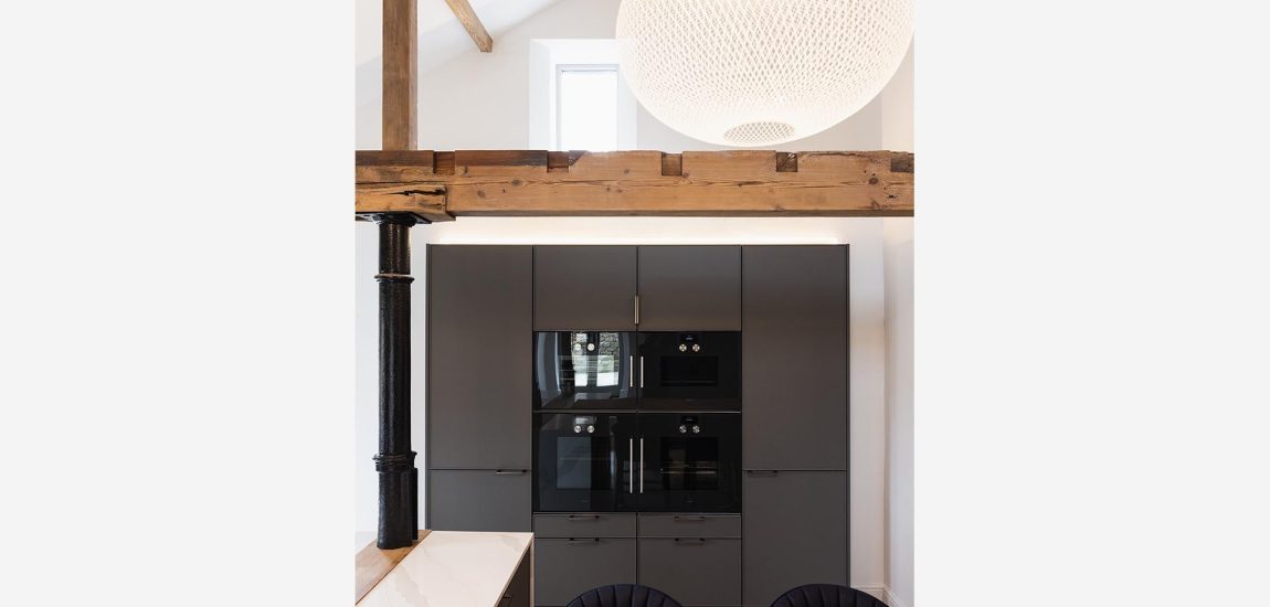 A Stuart Frazer Kitchen for a Barn Conversion - Gaggenau Appliances