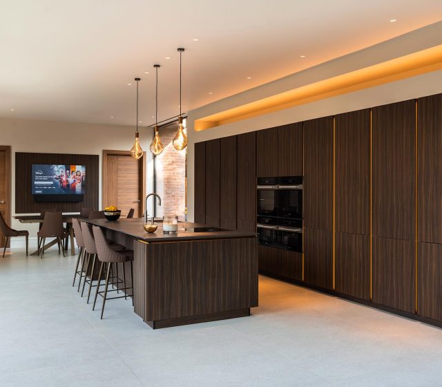 Kitchen design that enhances effortlessly