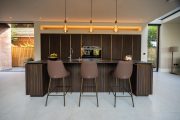Kitchen design that enhances effortlessly