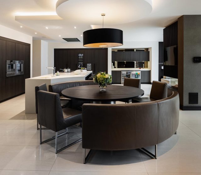 A Timeless Kitchen Reimagined-001-A Stuart Frazer SieMatic Kitchen-A Timeless Kitchen Reimagined