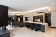 A Timeless Kitchen Reimagined-008 Stuart Frazer SieMatic Kitchen-A Timeless Kitchen Reimagined