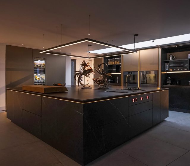 Stuart Frazer SieMatic Kitchen | Architectural Elegance Meets Contemporary Design