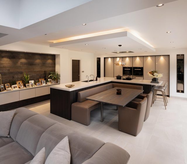 Sleek and Sophisticated Stuart Frazer SieMatic Kitchens